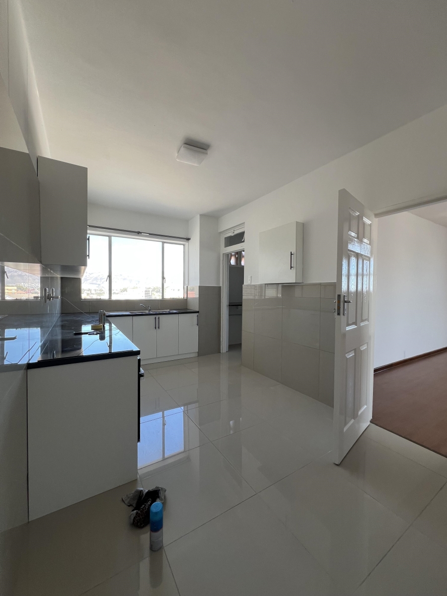 To Let 4 Bedroom Property for Rent in Van Ryneveld Western Cape
